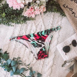 NWT Radio Fiji Red Teal Striped Bikini Bottoms Sm